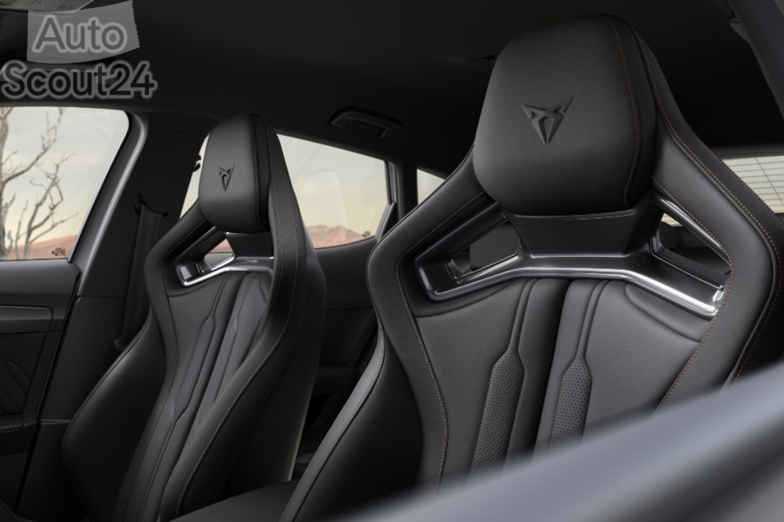 CUPRA-Formentor-VZ5_24_HQ (2).jpg