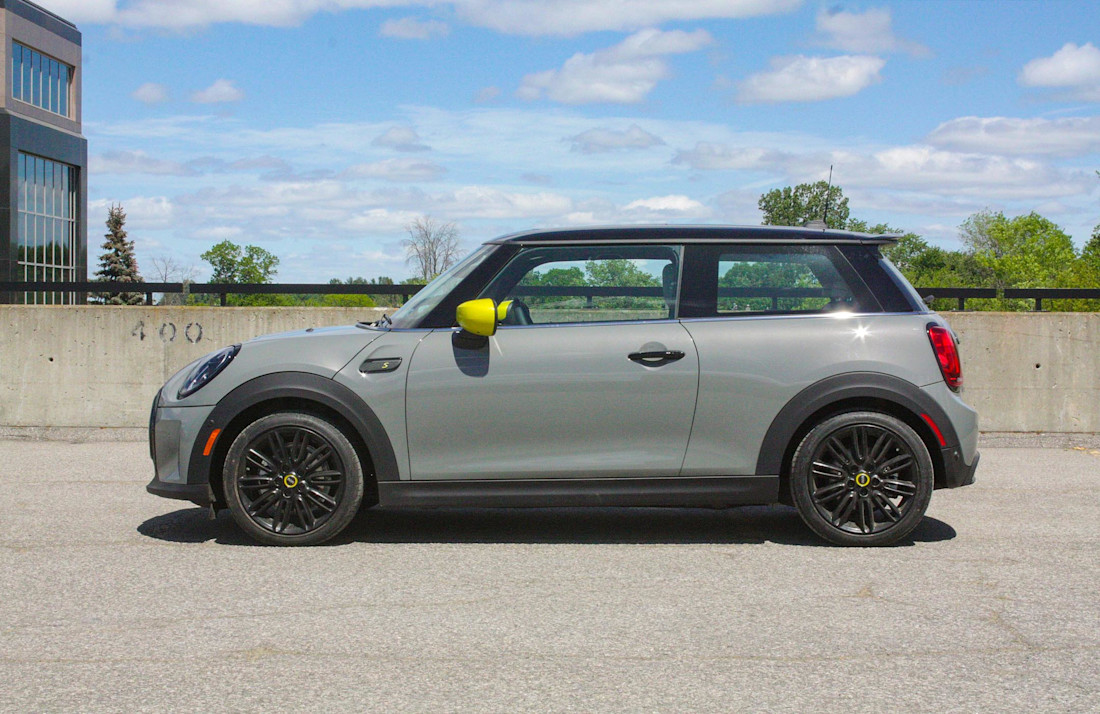 Editorial 2022 mini cooper se premierplus 04 cc
