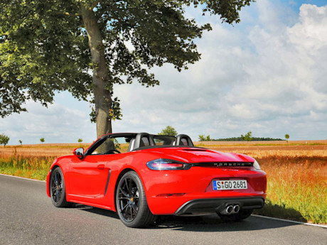Editorial 06 bh 2017 porsche 718 boxster