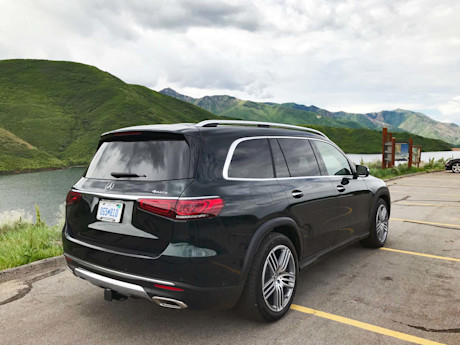 Editorial 2020 mercedes benz gls class 06 sb