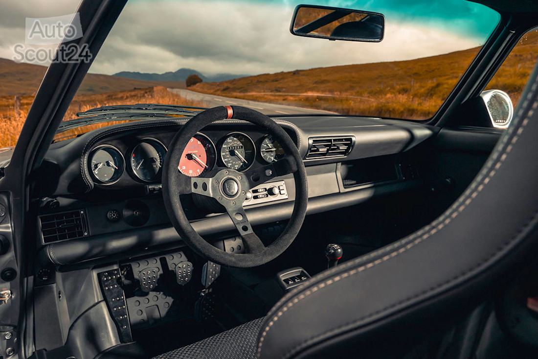 Autoart-993R-By-Paul-Stephens-Porsche-993 (14).jpg