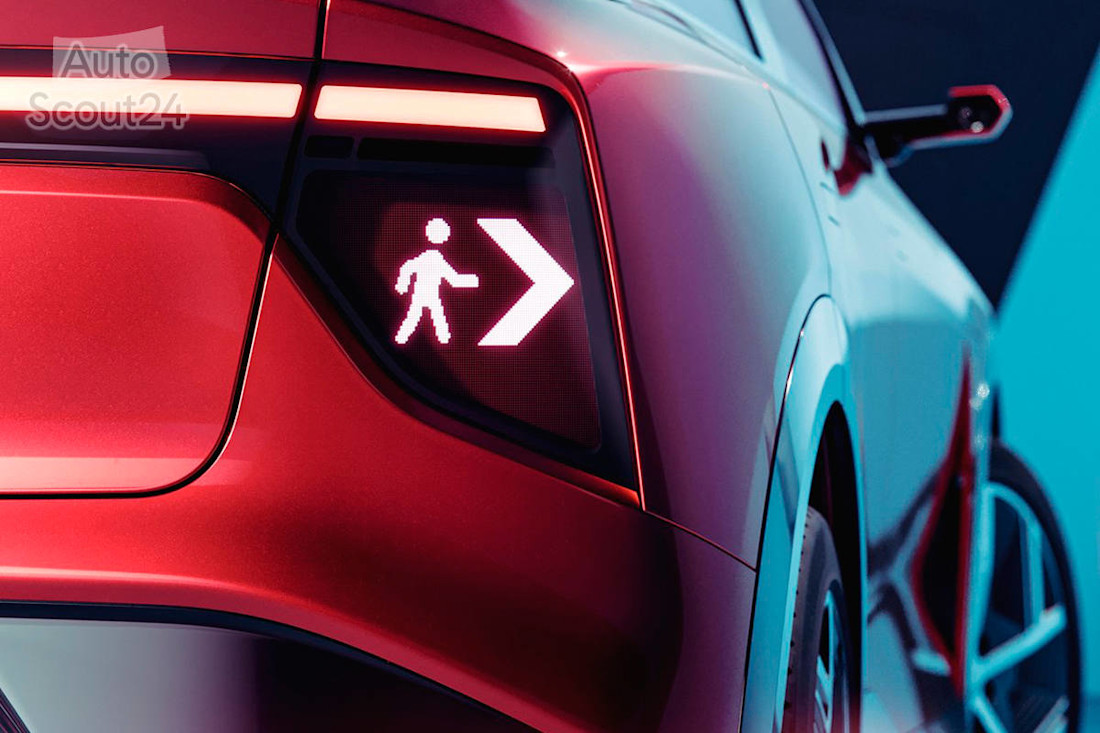 Pininfarina-Foxtron_Model_B_Concept (5).jpg