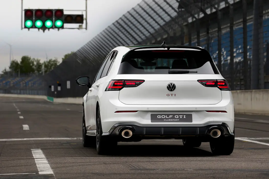 volkswagen golf gti clubsport 211