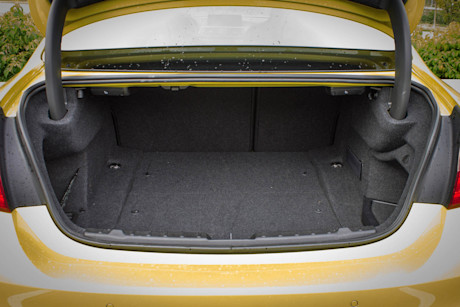 Editorial 07 bm bmw m4 trunk