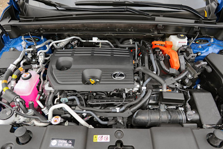 Editorial 2022 lexus nx 450h executive 12 jm