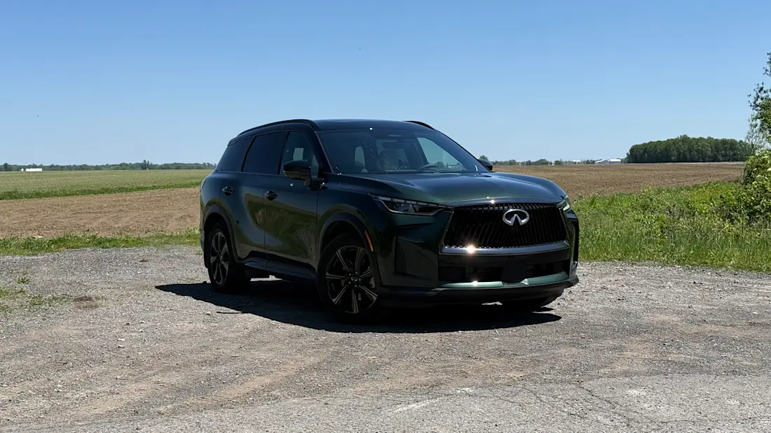 2026 Infiniti QX60 vs Nissan Pathfinder - COMP - MSP - 260607 - 21