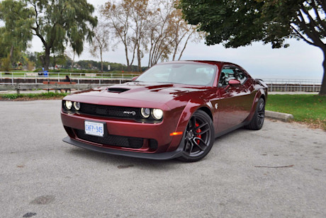 Editorial 2018 dodge challenger srt hellcat widebody 02 mb