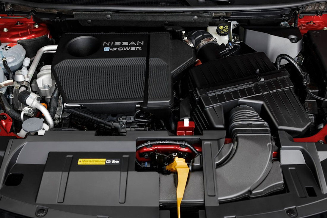 Nissan-Qashqai-2025-1600-6a.jpg