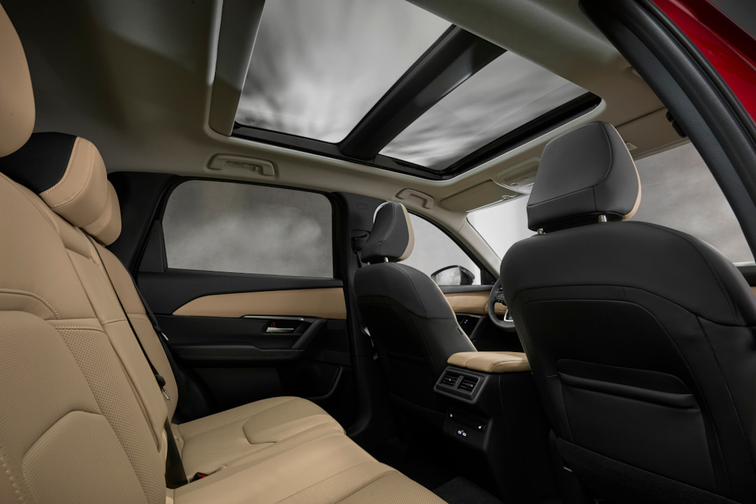 mazda-cx-5-2026-interior (3).jpg