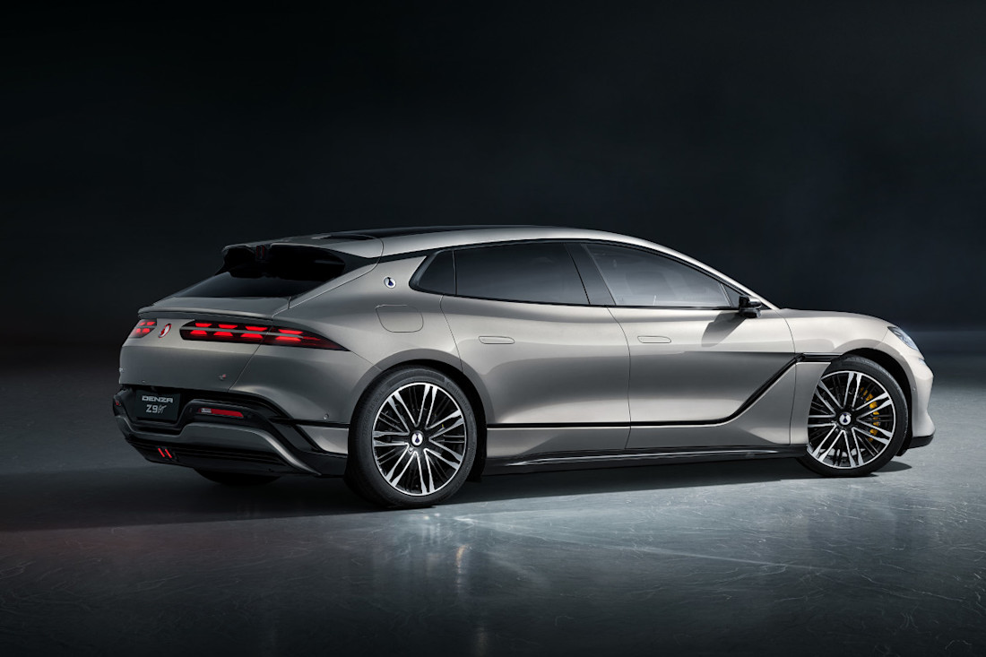 Denza-Z9GT-2025 (2).jpg