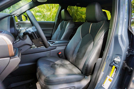 Editorial 2024 toyota grand highlander 20 di