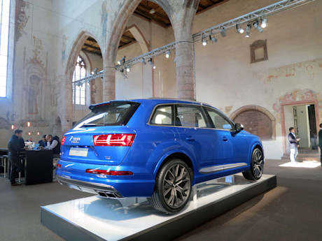 Editorial 2017 audi sq7 lw 08