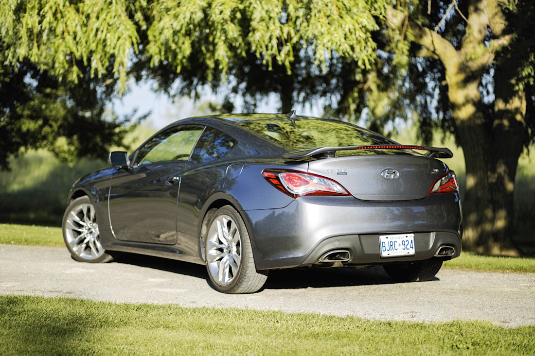 Editorial 2015 hyundai genesis coupe r spec rf 03