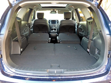 Editorial 2017 hyundai santa fe xl limited 16 sw