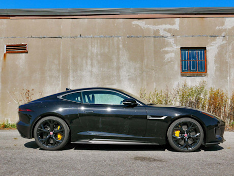 Editorial 2018 jaguar f type 400 sport coupe awd 06 bh