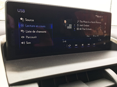 Lexus NX 300h 2021 : essai routier Image