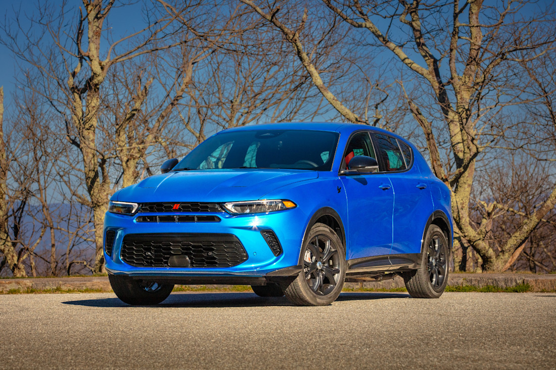 dodge hornet r t blacktop 7