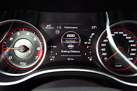 Editorial 2016 dodge charger srt 392 hemi jb 35