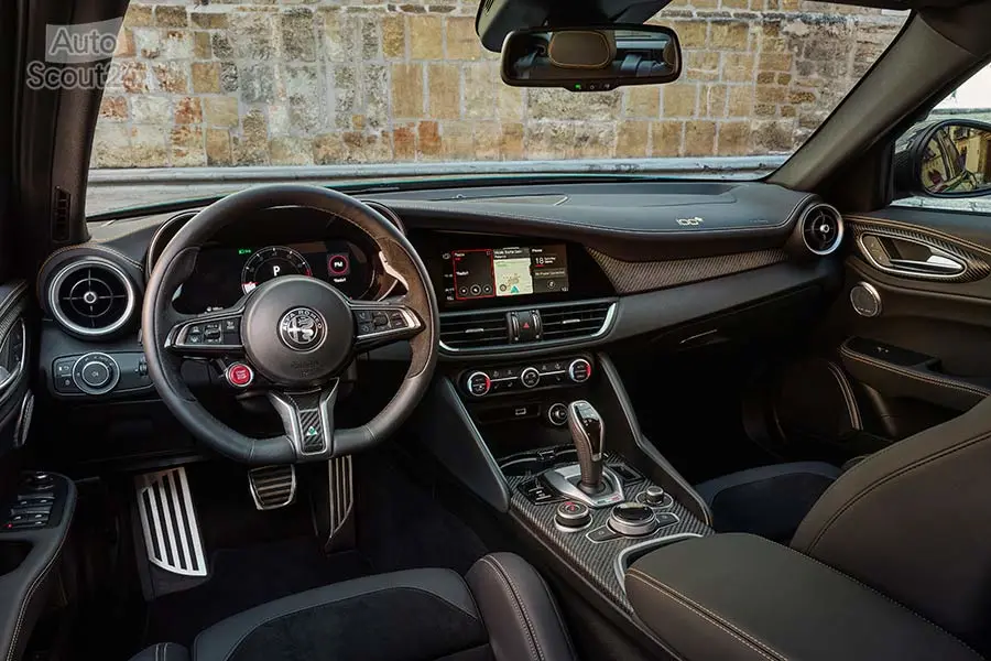 Alfa Romeo-Giulia-Stelvio-Q-100°anniversary-2023 (1)