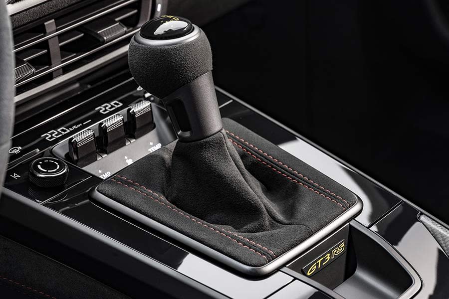 911 GT3 RS 2022 interior (5).jpg