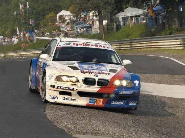 Slide8_BMW_M3_GTR.jpg