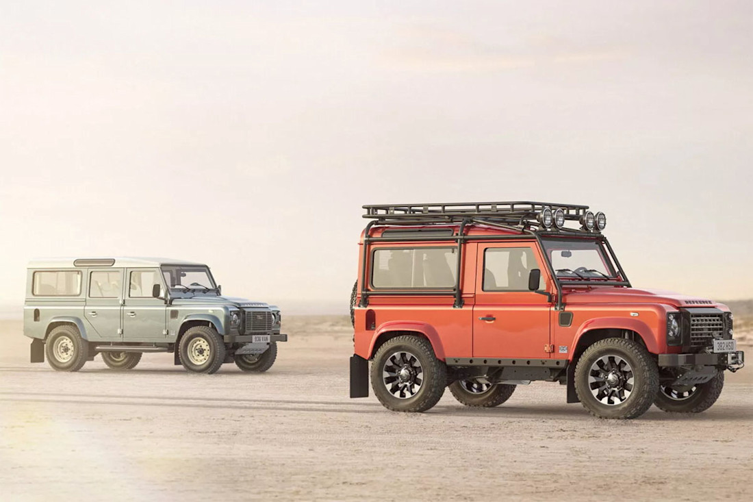 Land Rover Defender Classic V8 07.jpg