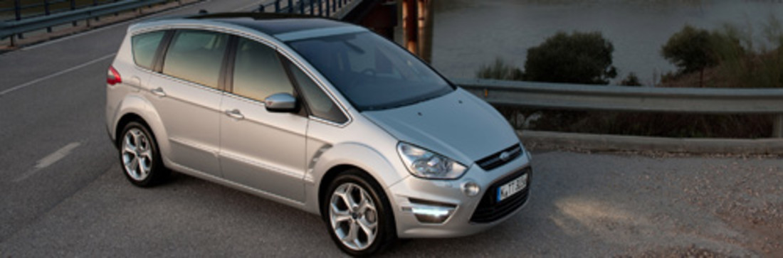 Essai: Ford S-Max facelift – Plus qu'un monospace...