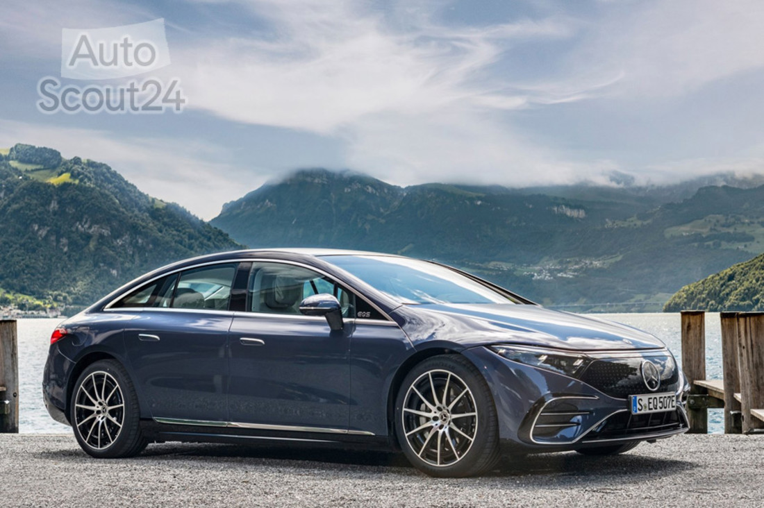 Mercedes-Benz-EQS-2022-1600-15.jpg