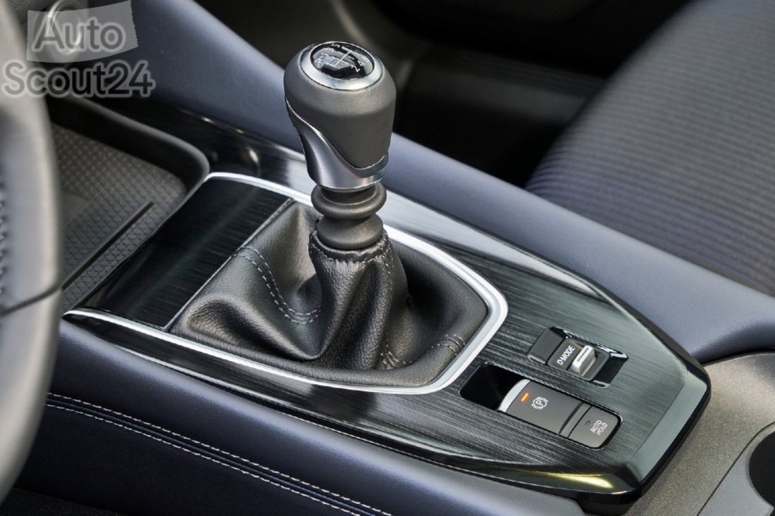 Nissan-Qashqai-2022-1280-7e (1).jpg