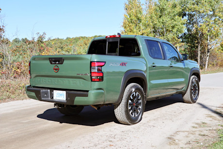 Editorial 2022 nissan frontier crew cab pro 4x 13 jm