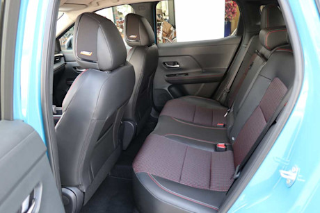 Editorial 2025 nissan kicks fd jm 240912 31