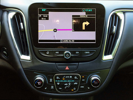 Editorial 20 pb 2016 chevrolet malibu hybrid