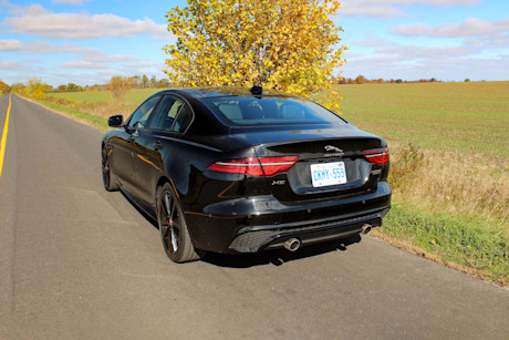 Editorial 2020 jaguar xe p300 r dynamic 05 pb