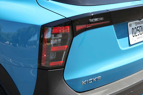 Editorial 2025 nissan kicks fd jm 240912 29
