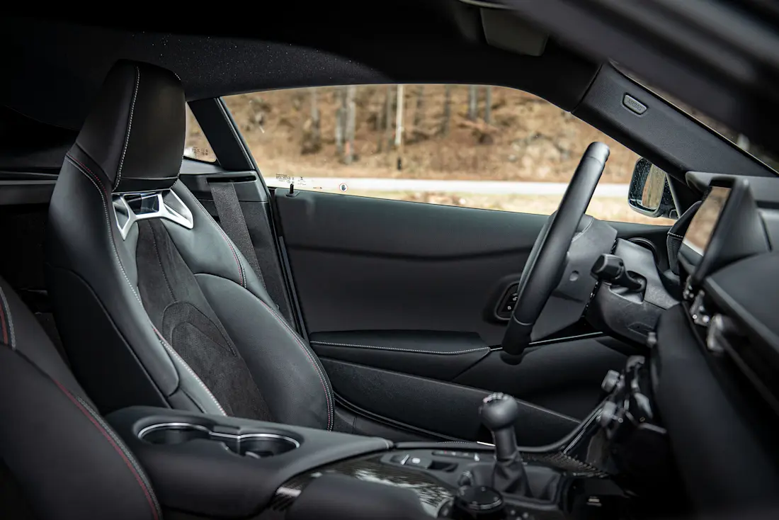 Toyota-Supra-3.0-iMT-Seats