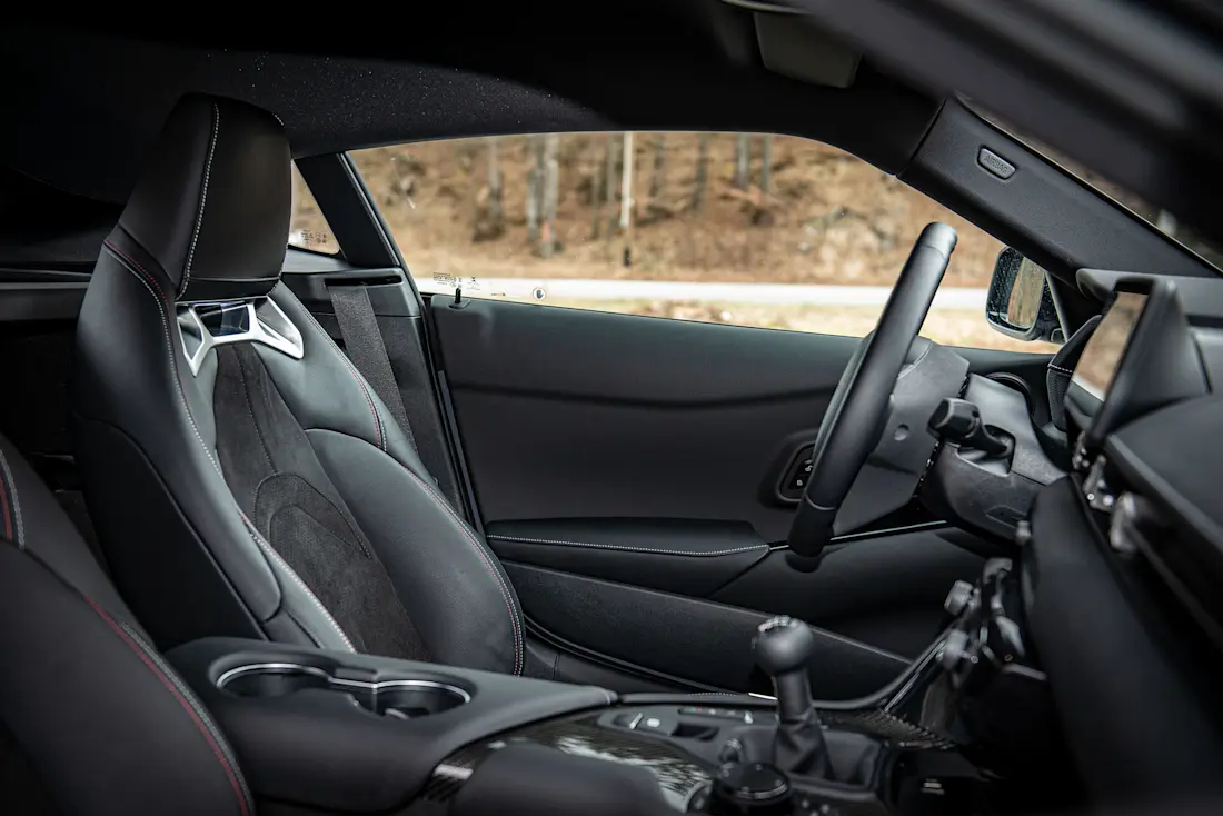 Toyota-Supra-3.0-iMT-Seats Toyota-Supra-3.0-iMT-Seats
