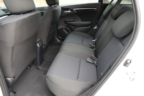 Editorial honda fit lx cvt 2019 13