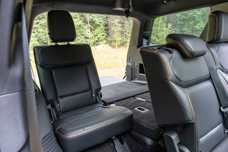 2025 Ford Expedition Tremor Review Image