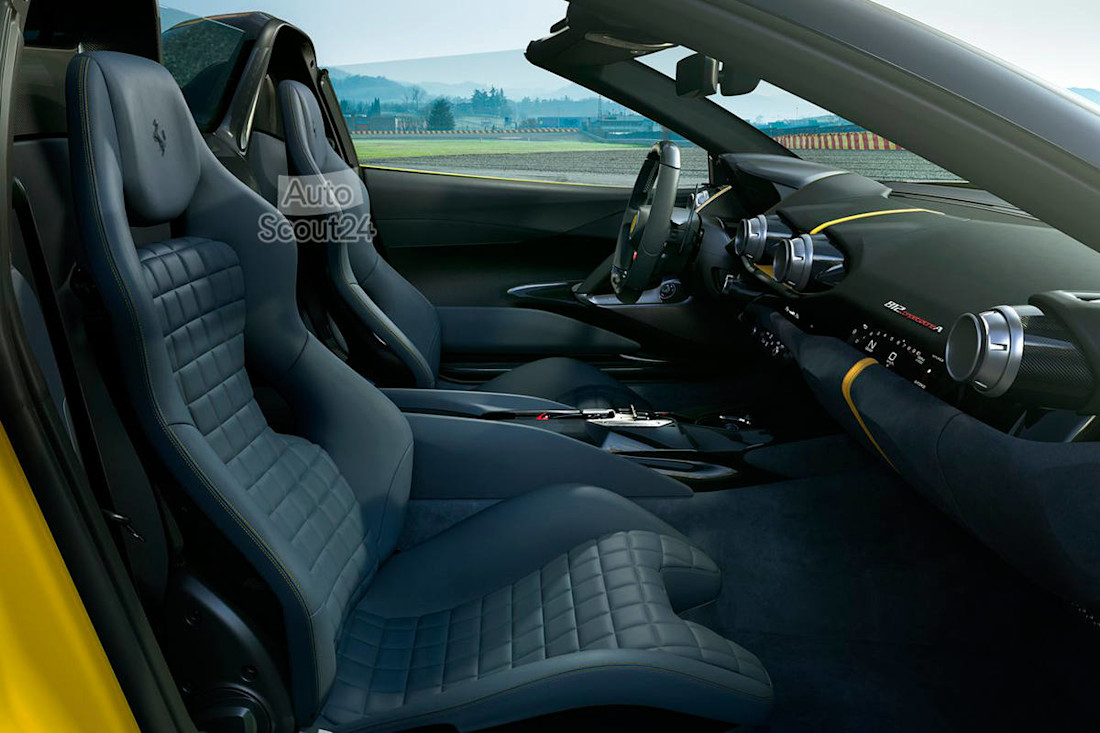 Nuevo Ferrari 812 Competizione 2021 spider (2).jpg