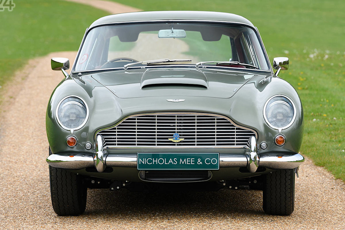 Aston-DB5-2.jpg