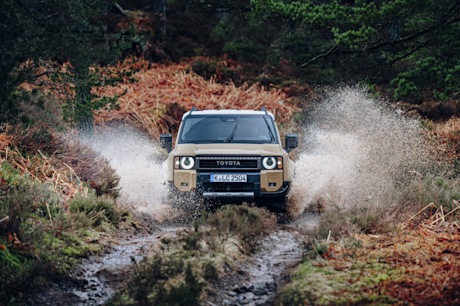 2024-landcruiser-mte-dynamic-021