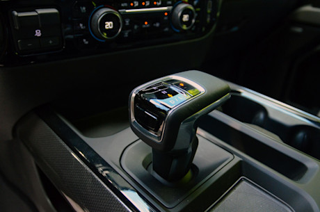 Chevrolet Silverado ZR2 2022 : essai routier Image