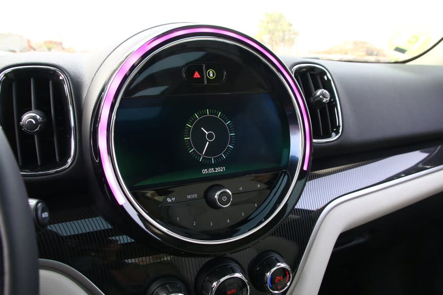 compa-mini-countryman-19.jpg
