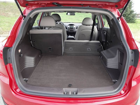 Editorial 2010 hyundai tucson gl awd gw 07