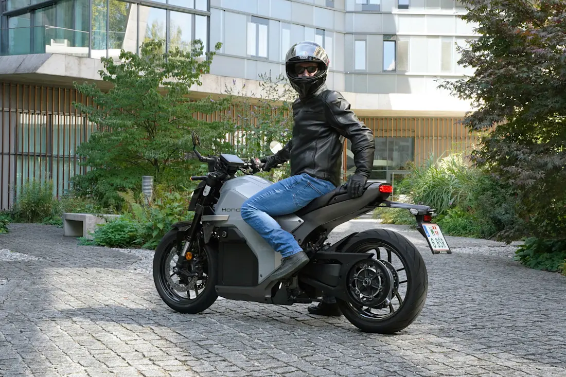 5 honda-wn7-2026-ah heck-seitlich