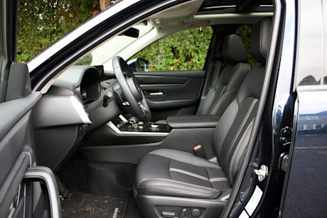 Jeep Grand Cherokee 4xe vs Mazda CX-90 PHEV 2024 : match comparatif Body Image