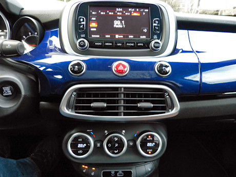 Editorial 2017 fiat 500x lounge awd 15 jb