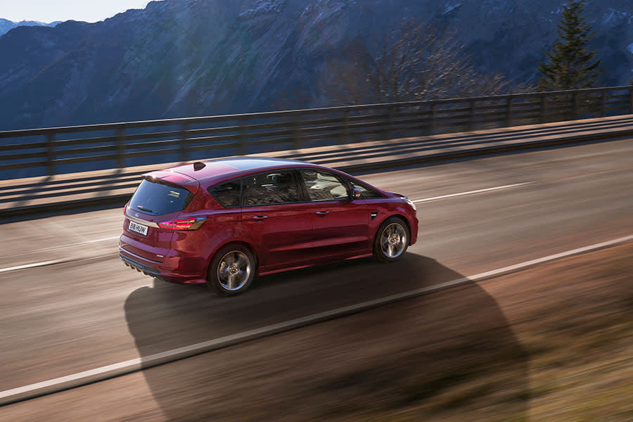 2021_FORD_S-MAX_04.jpg
