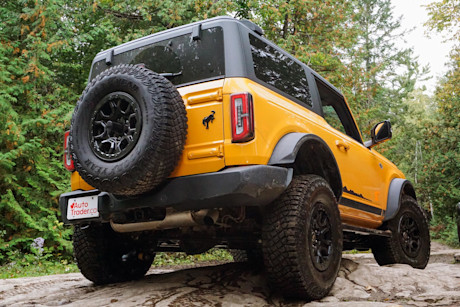 Editorial 2021 ford bronco 2 door wildtrak 05 di