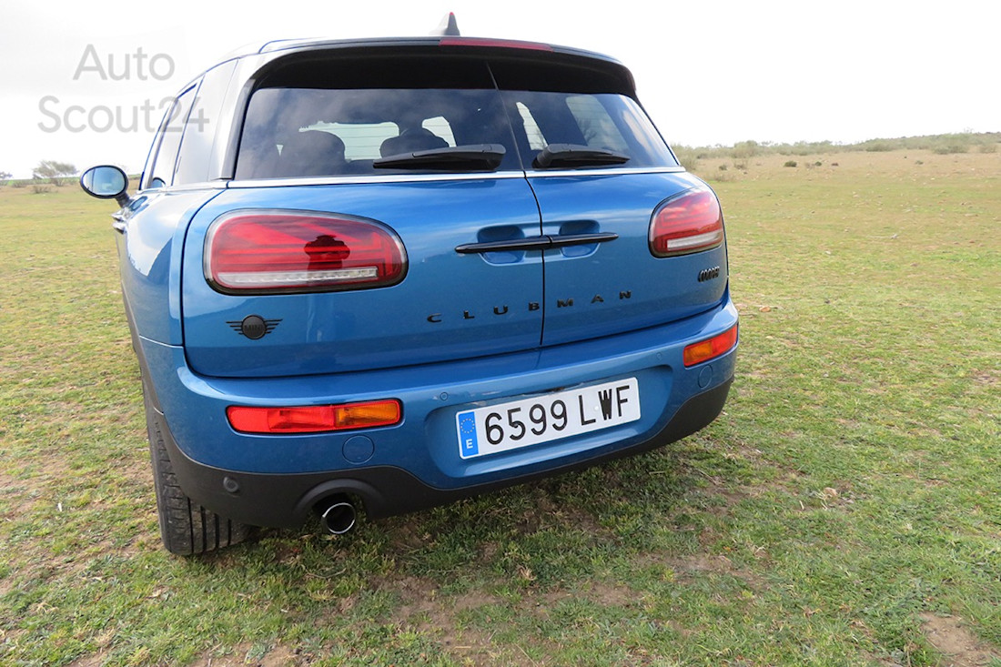 9_mini_clubman_puertas_tras.JPG